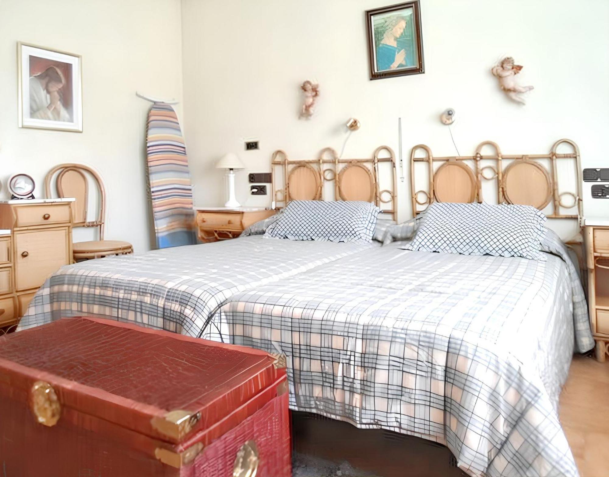 Spacious House With Terrace Near Boiro, Sea View 외부 사진